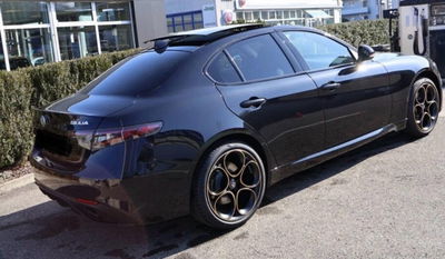 Alfa Romeo Giulia 2.0 Turbo 280 CV AT8 AWD Q4 Veloce Ti nuova