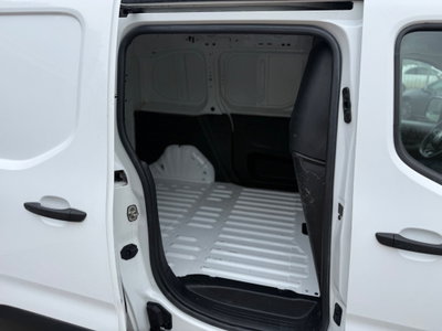 Citroen Berlingo Furgone BlueHDi 100 Van M Club (18)