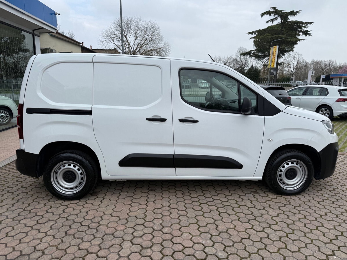 Citroen Berlingo Furgone BlueHDi 100 Van M Club (5)