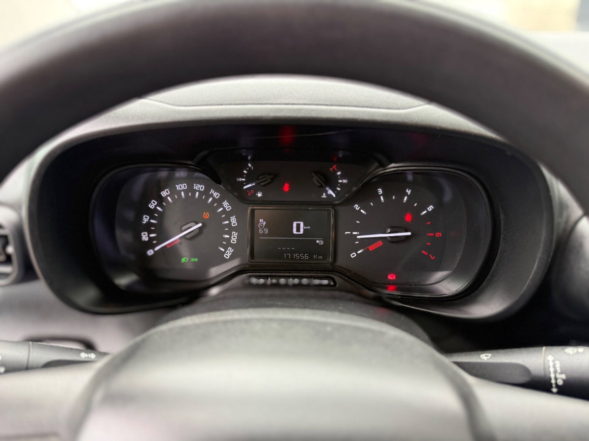 Citroen Berlingo Furgone BlueHDi 100 Van M Club (9)