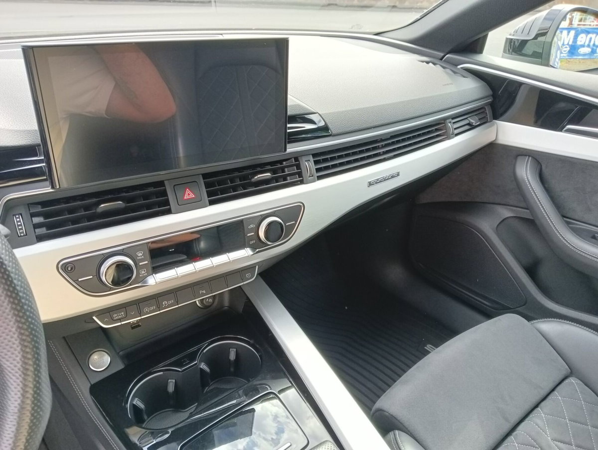 Audi A5 Sportback Sportback 40 2.0 tdi mhev S line edition quattro 204cv s-tronic (13)