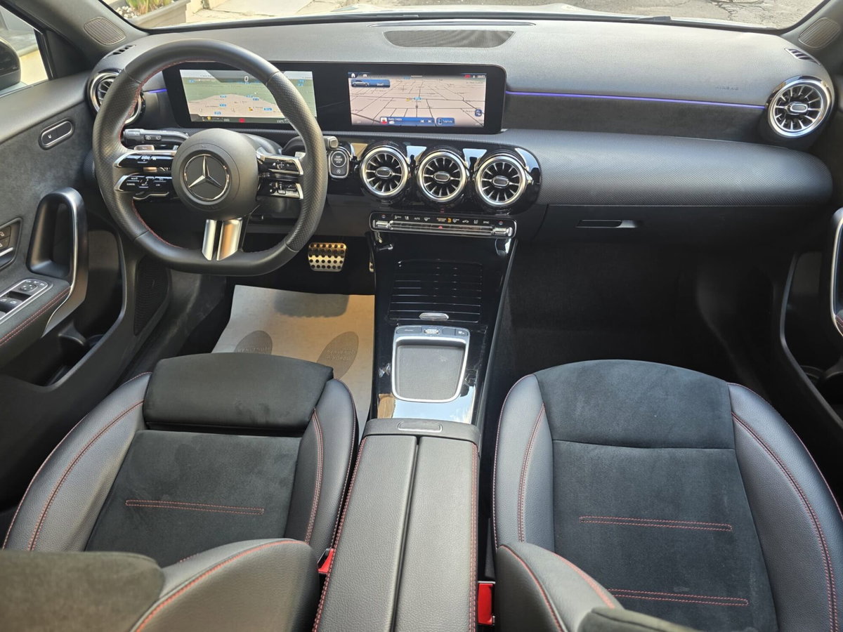Mercedes-Benz Classe A 180 d Automatic Premium (10)