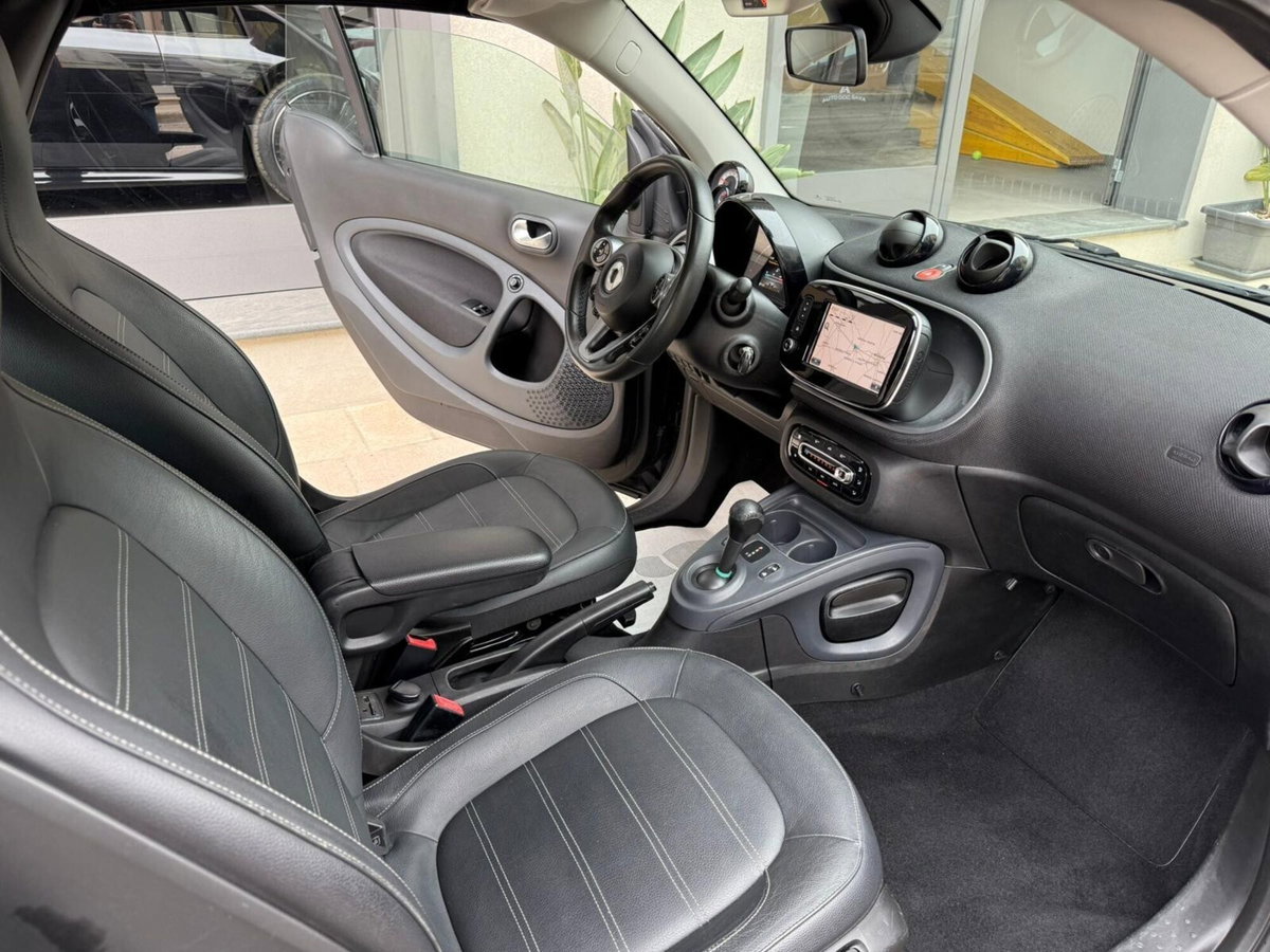 smart Fortwo Cabrio 70 1.0 twinamic cabrio Passion (13)