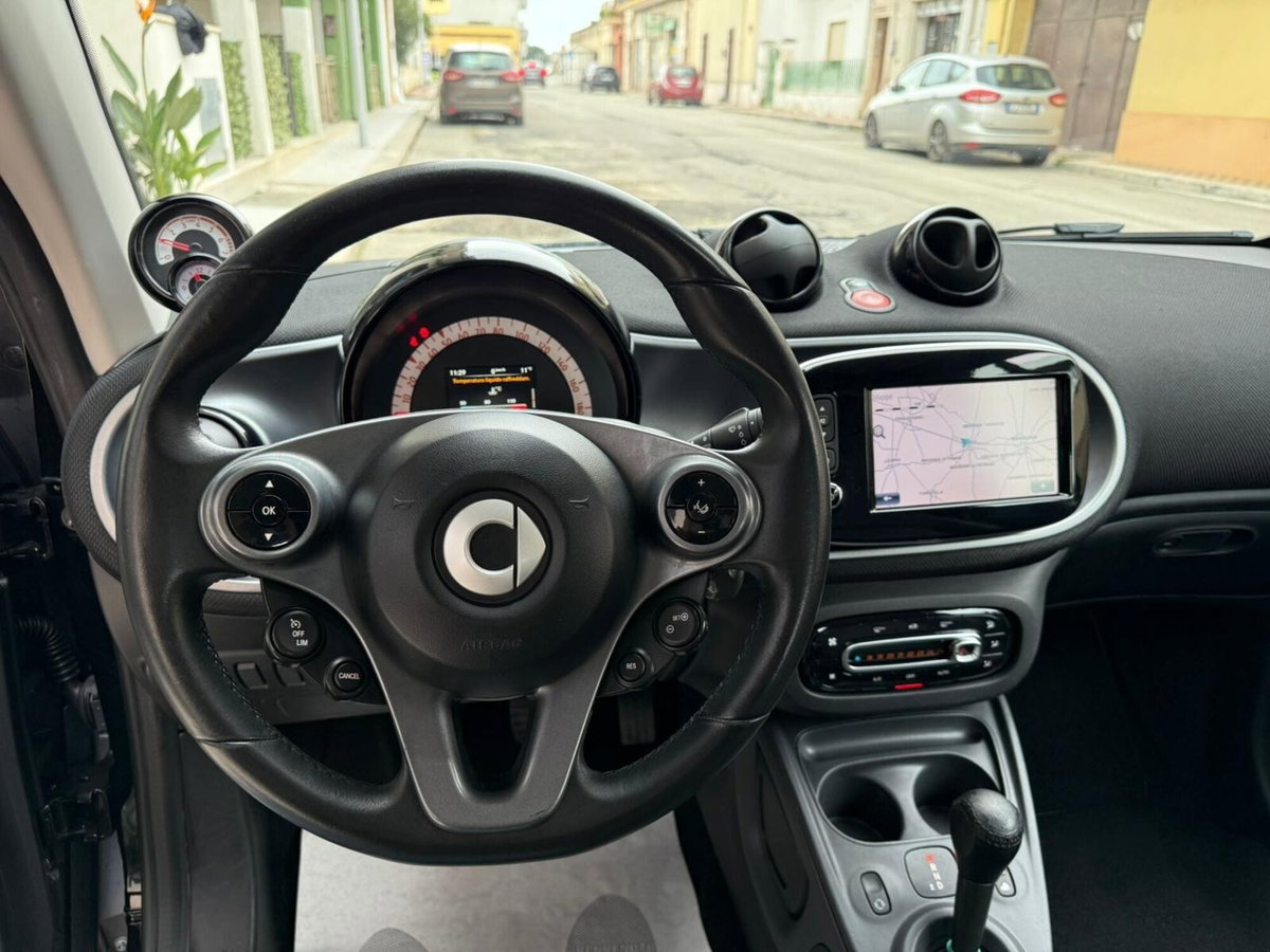 smart Fortwo Cabrio 70 1.0 twinamic cabrio Passion (14)
