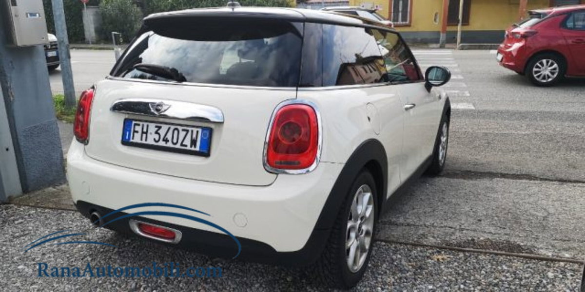 MINI Mini 2.0 16V Cooper D Automatica (7)