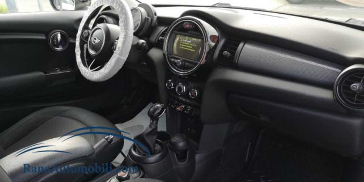 MINI Mini 2.0 16V Cooper D Automatica (8)
