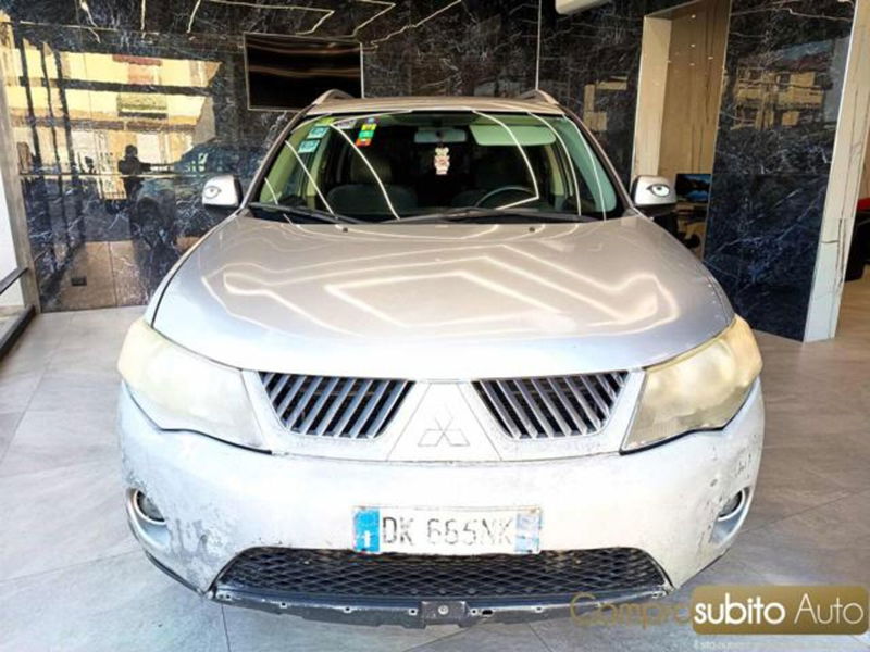 Mitsubishi Outlander 2.0 DI-D Invite DPF
