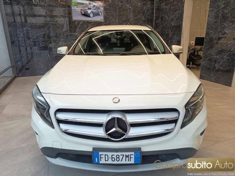 Mercedes-Benz GLA SUV 200 d Automatic 4Matic Premium