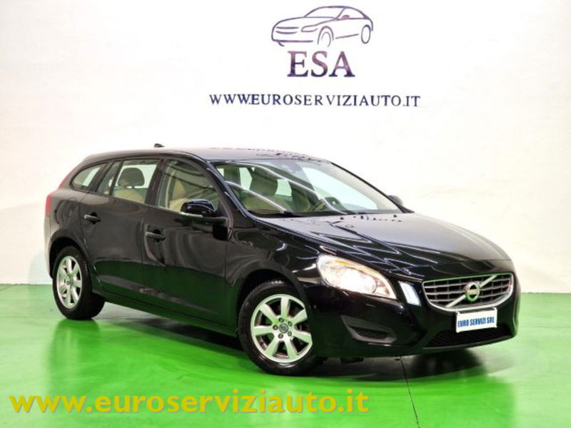 Volvo V60 T3 Powershift Kinetic