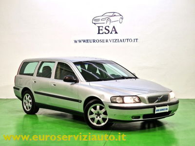 Volvo V70 2.4 D5 20V cat usata