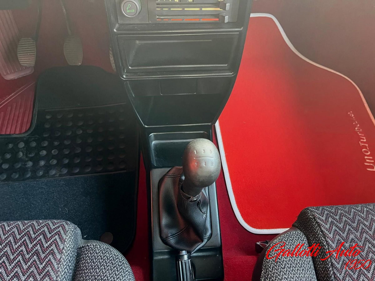 Fiat Uno turbo i.e. 3 porte Antiskid (11)