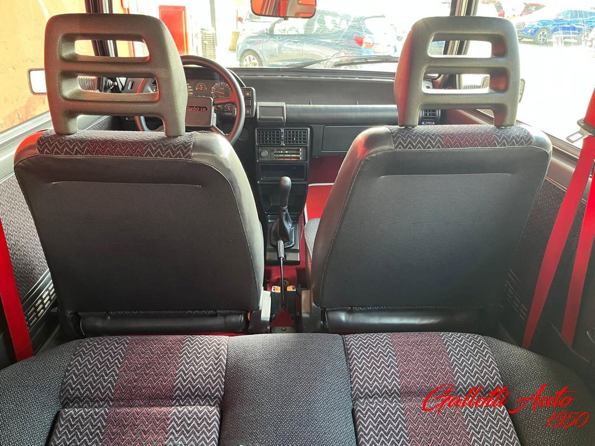 Fiat Uno turbo i.e. 3 porte Antiskid (13)