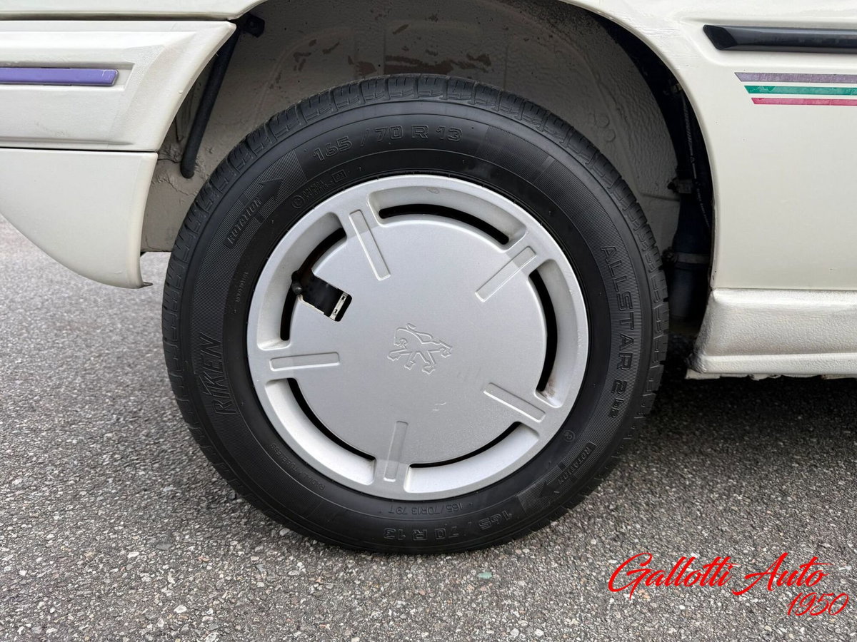 Peugeot 205 Cabrio cat Cabriolet CJ (20)