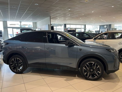 Peugeot 3008 1.2 hybrid GT Exclusive 145cv e-dcs6 (5)