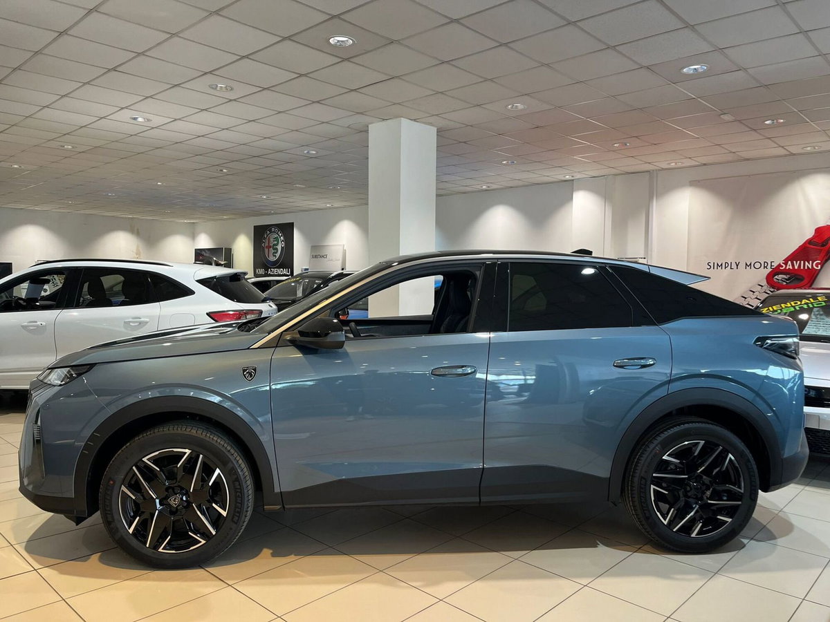 Peugeot 3008 1.2 hybrid GT Exclusive 145cv e-dcs6 (6)
