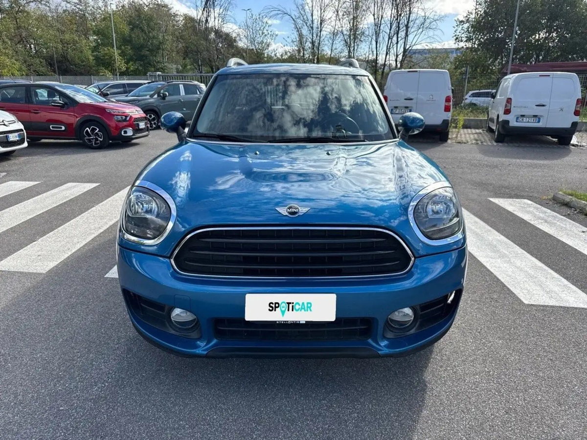 MINI Mini Countryman 2.0 Cooper D Essential Countryman (4)