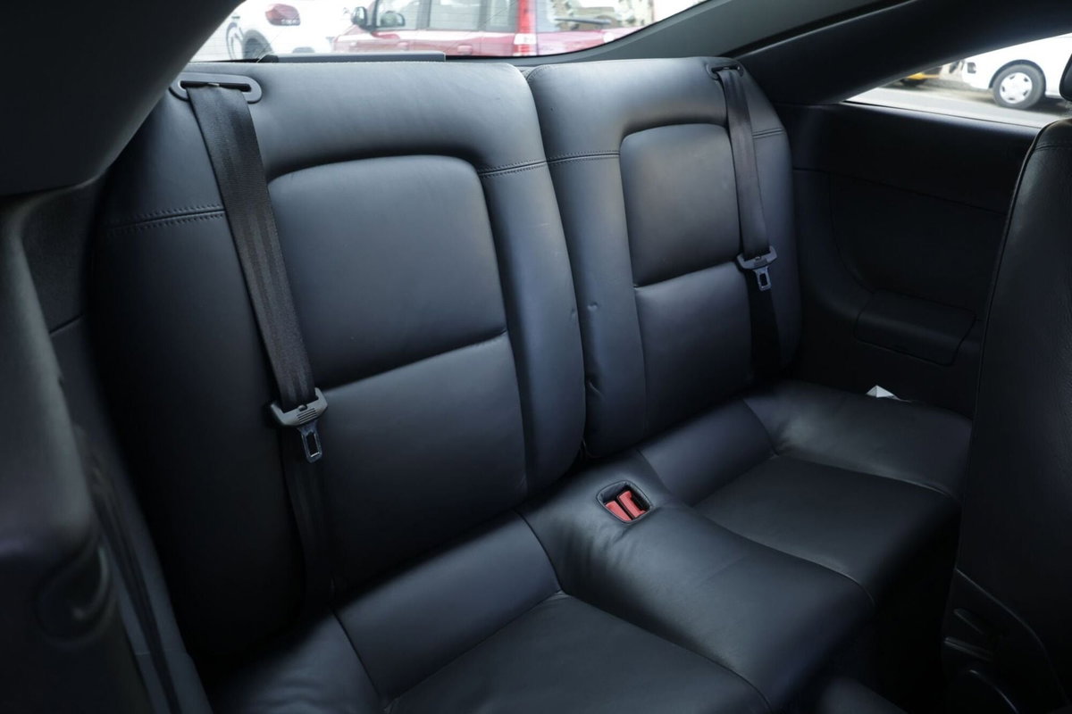 Audi TT Coupé 3.2 V6 quattro (11)