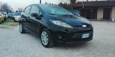 Ford Fiesta 1.4 5 porte Bz.- GPL Titanium usata