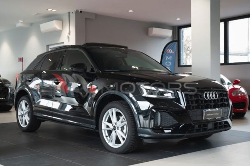 Audi Q2 30 2.0 tdi Identity Black