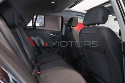 Audi Q2 30 2.0 tdi Identity Black (10)