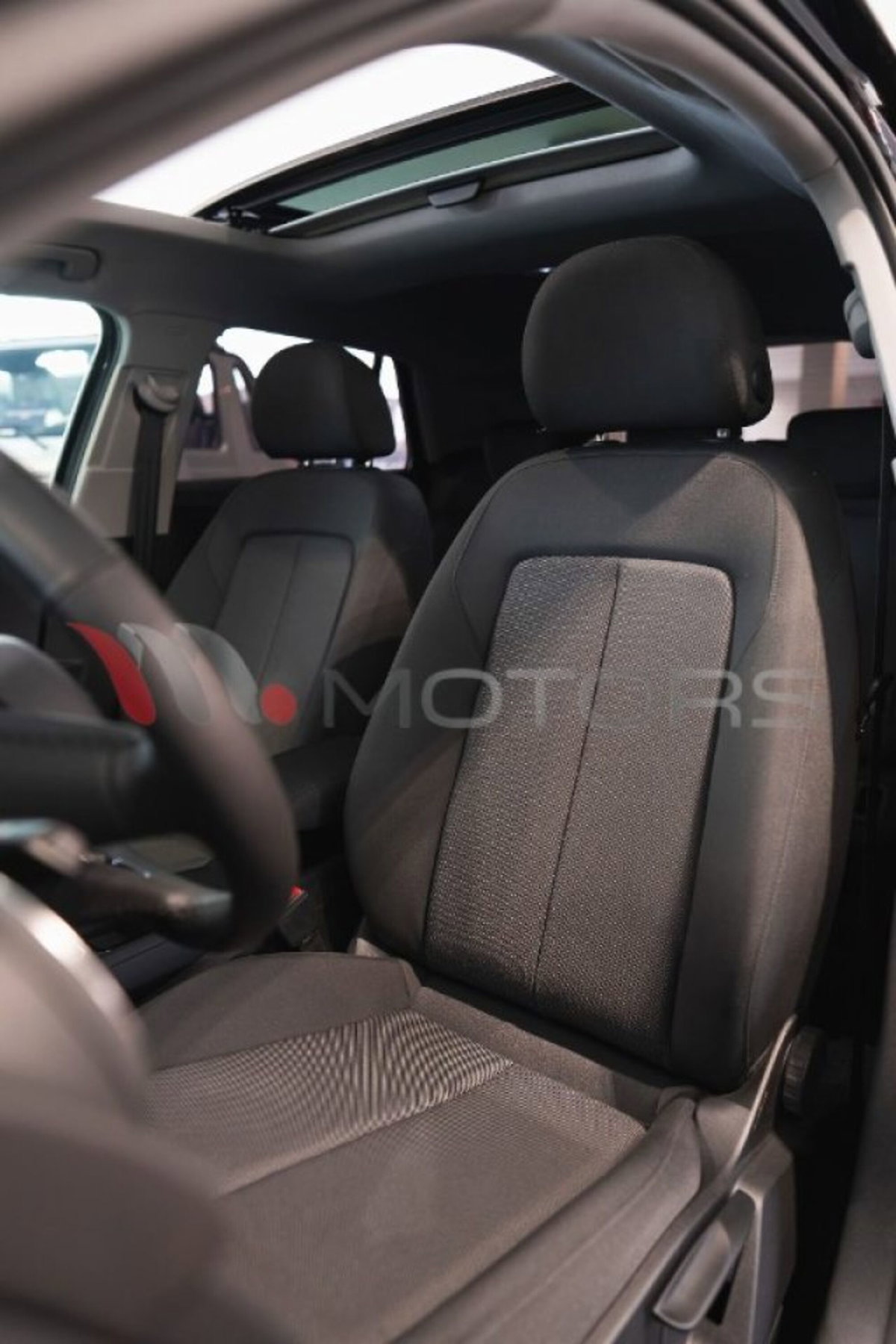 Audi Q2 30 2.0 tdi Identity Black (16)