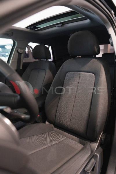 Audi Q2 30 2.0 tdi Identity Black (16)