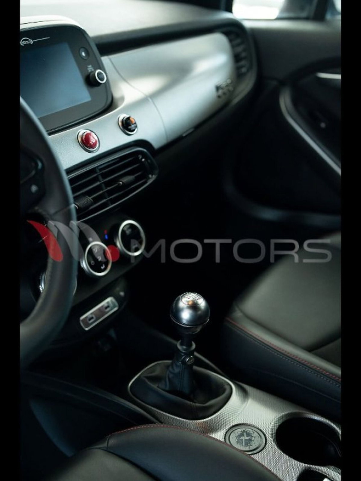 Fiat 500X 1.0 T3 120 CV Sport Dolcevita (16)