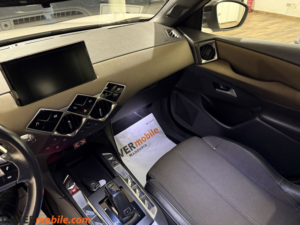 Ds DS 3 DS 3 Crossback BlueHDi 130 aut. Performance Line (12)