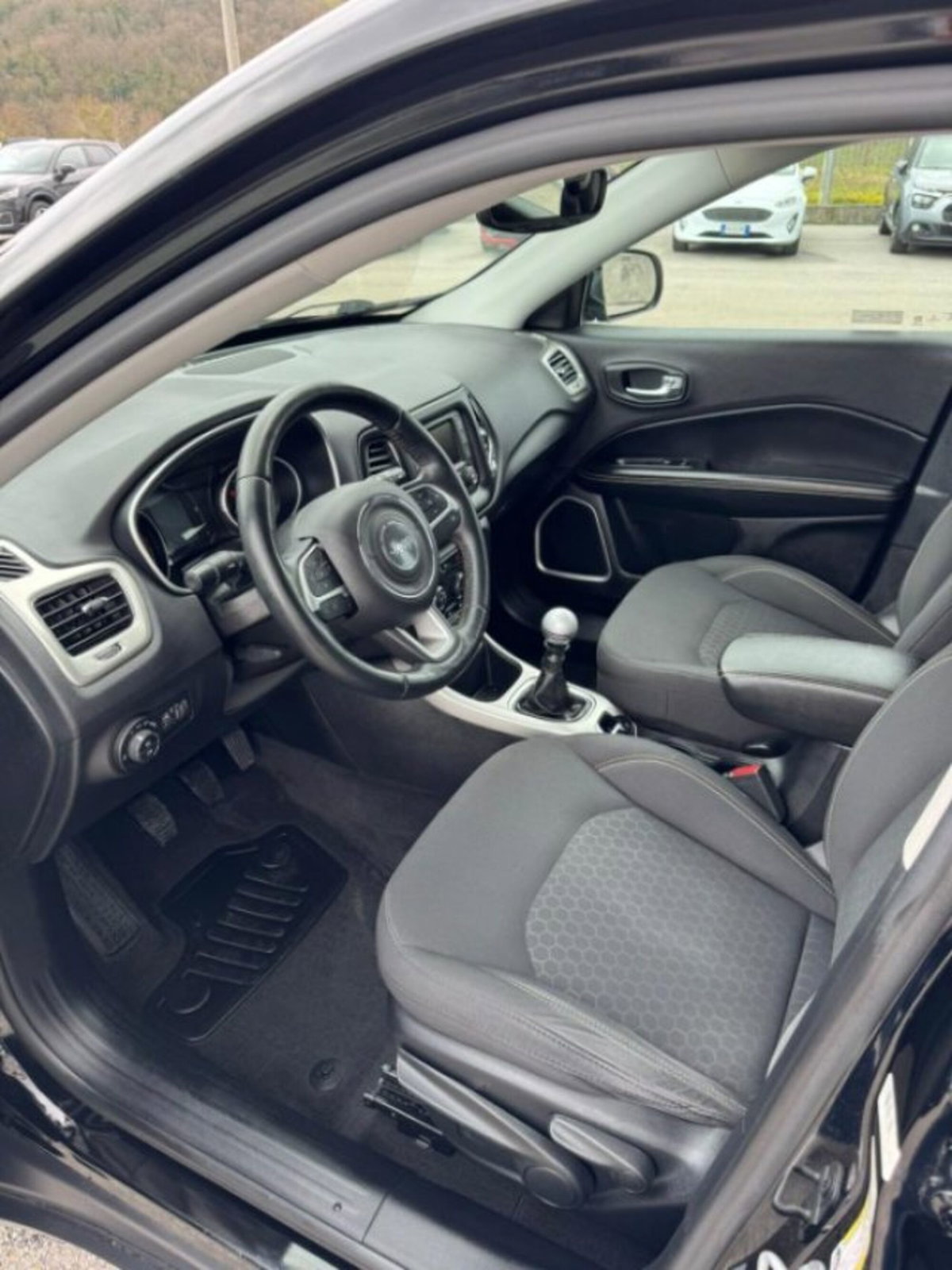 Jeep Compass 1.6 Multijet II 2WD Longitude (8)
