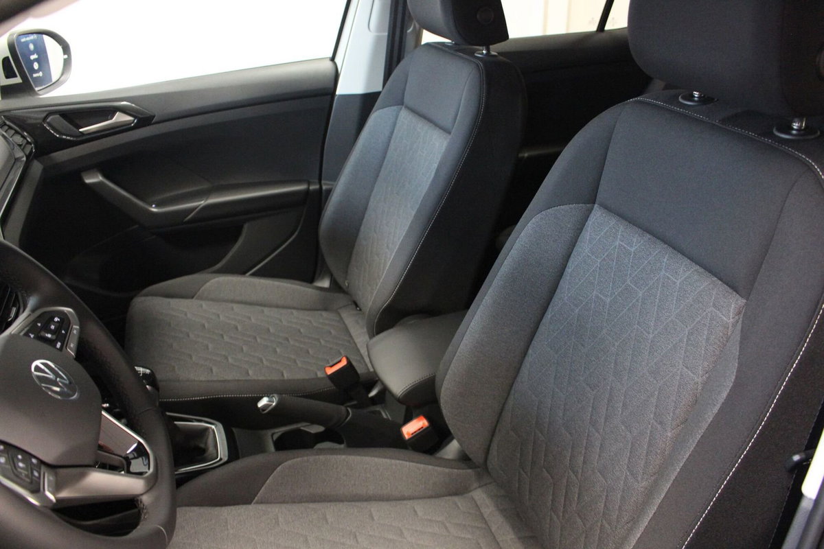 Volkswagen T-Cross 1.0 tsi Edition 115cv (8)