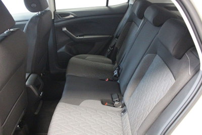 Volkswagen T-Cross 1.0 tsi Edition 115cv (9)