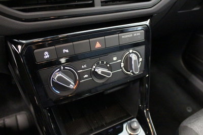 Volkswagen T-Cross 1.0 tsi Edition 115cv (13)