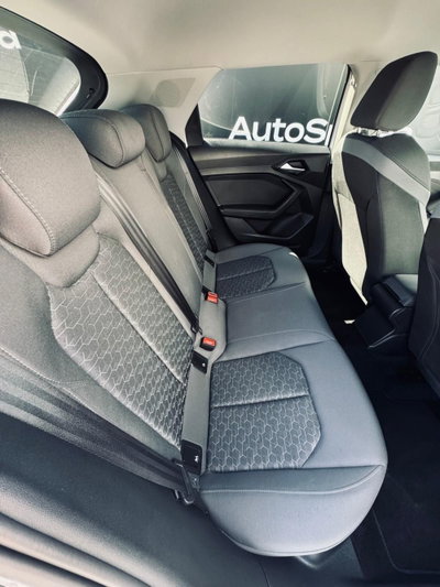 Audi A1 Sportback 30 TFSI Identity Black (13)