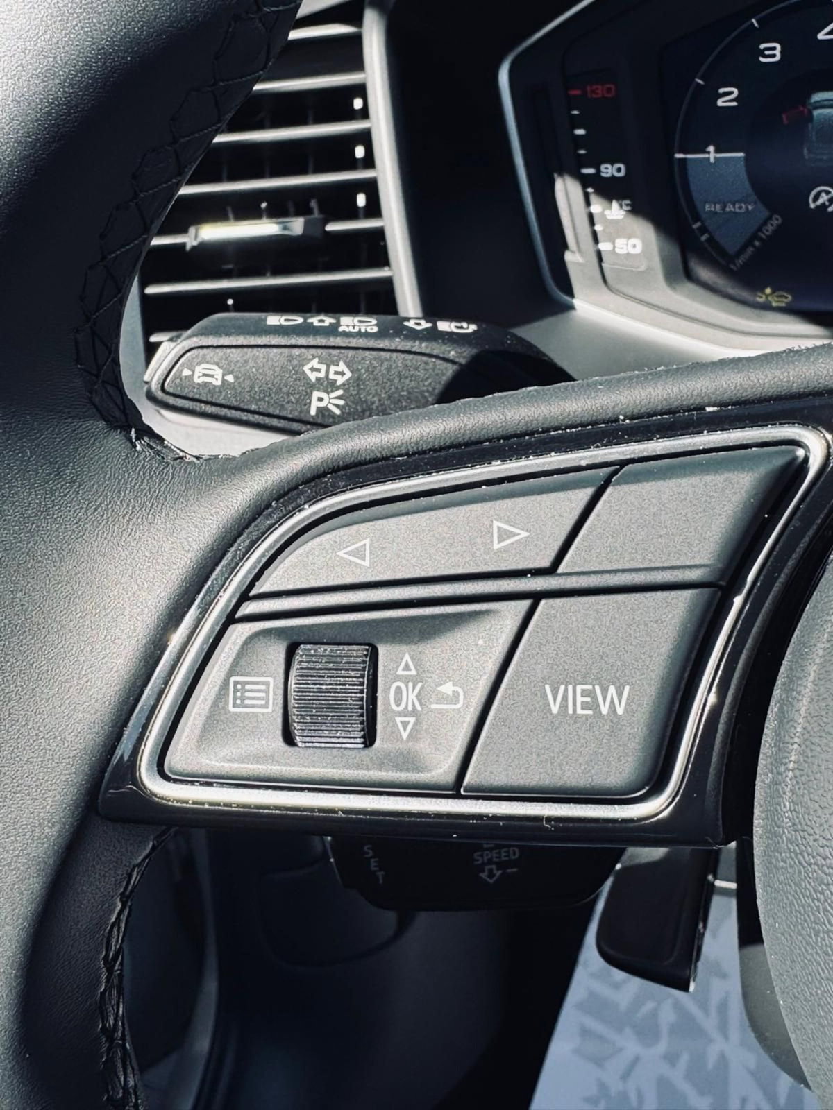 Audi A1 Sportback 30 TFSI Identity Black (17)