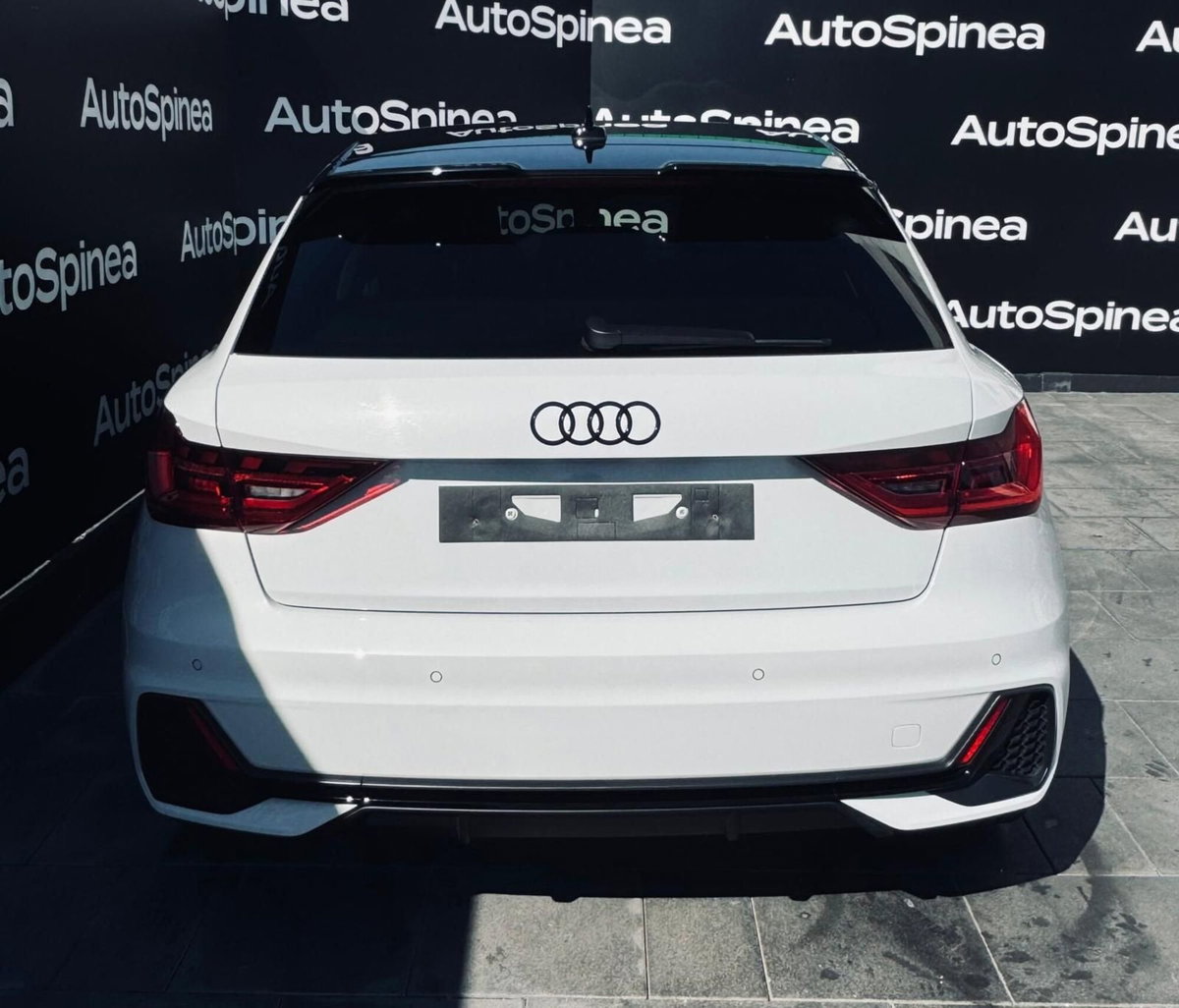 Audi A1 Sportback 30 TFSI Identity Black (4)
