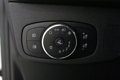 Ford Focus Station Wagon 1.0 EcoBoost Hybrid 125 CV SW ST-Line (14)
