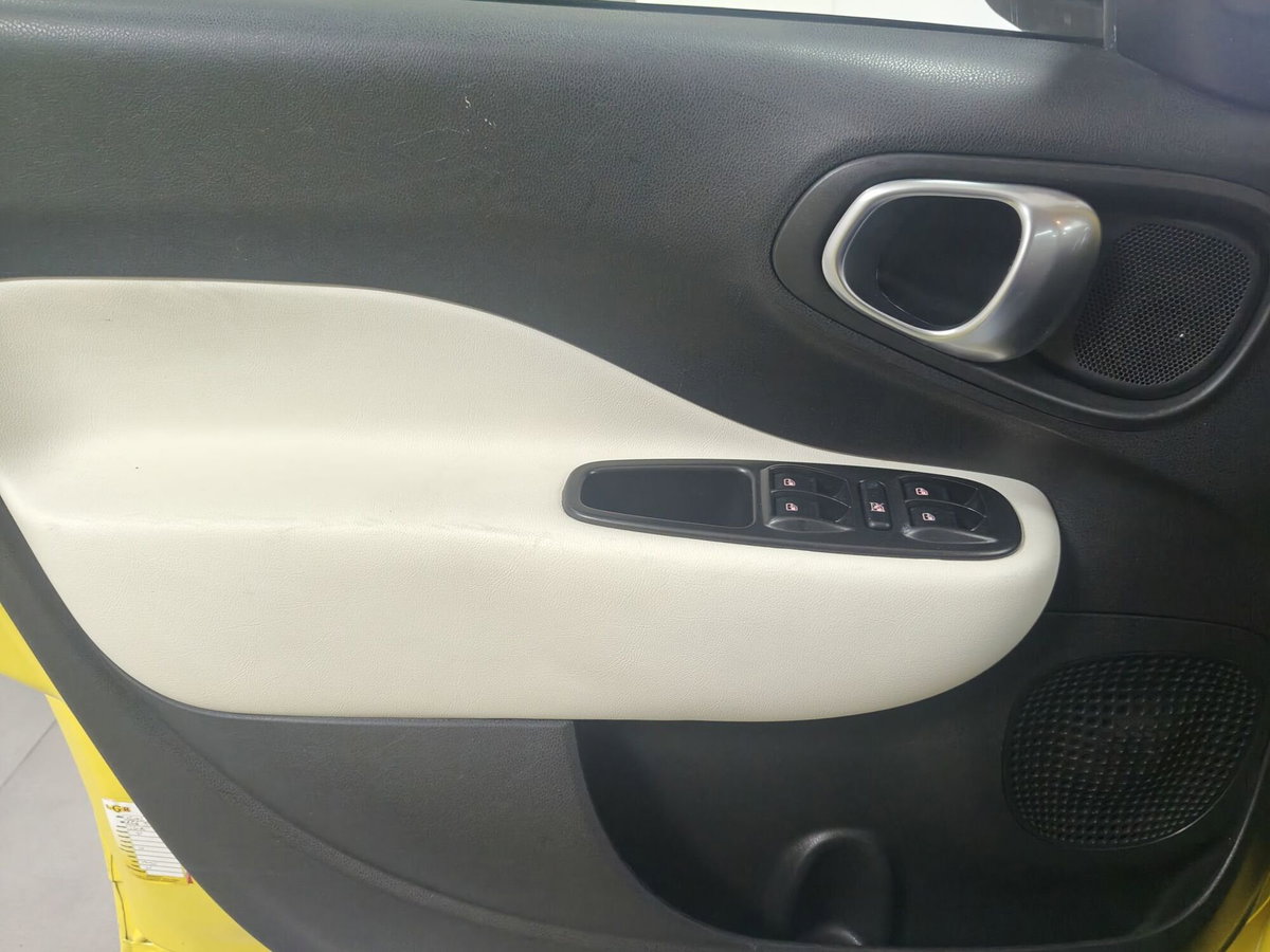 Fiat 500L 1.6 Multijet 120 CV Trekking (12)