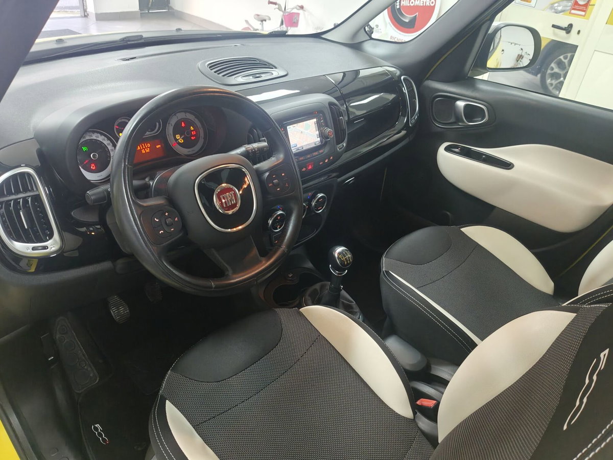 Fiat 500L 1.6 Multijet 120 CV Trekking (16)