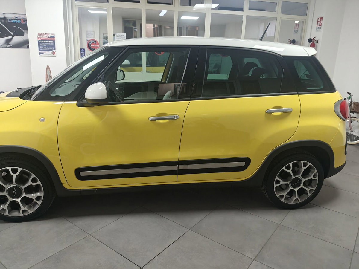 Fiat 500L 1.6 Multijet 120 CV Trekking (5)