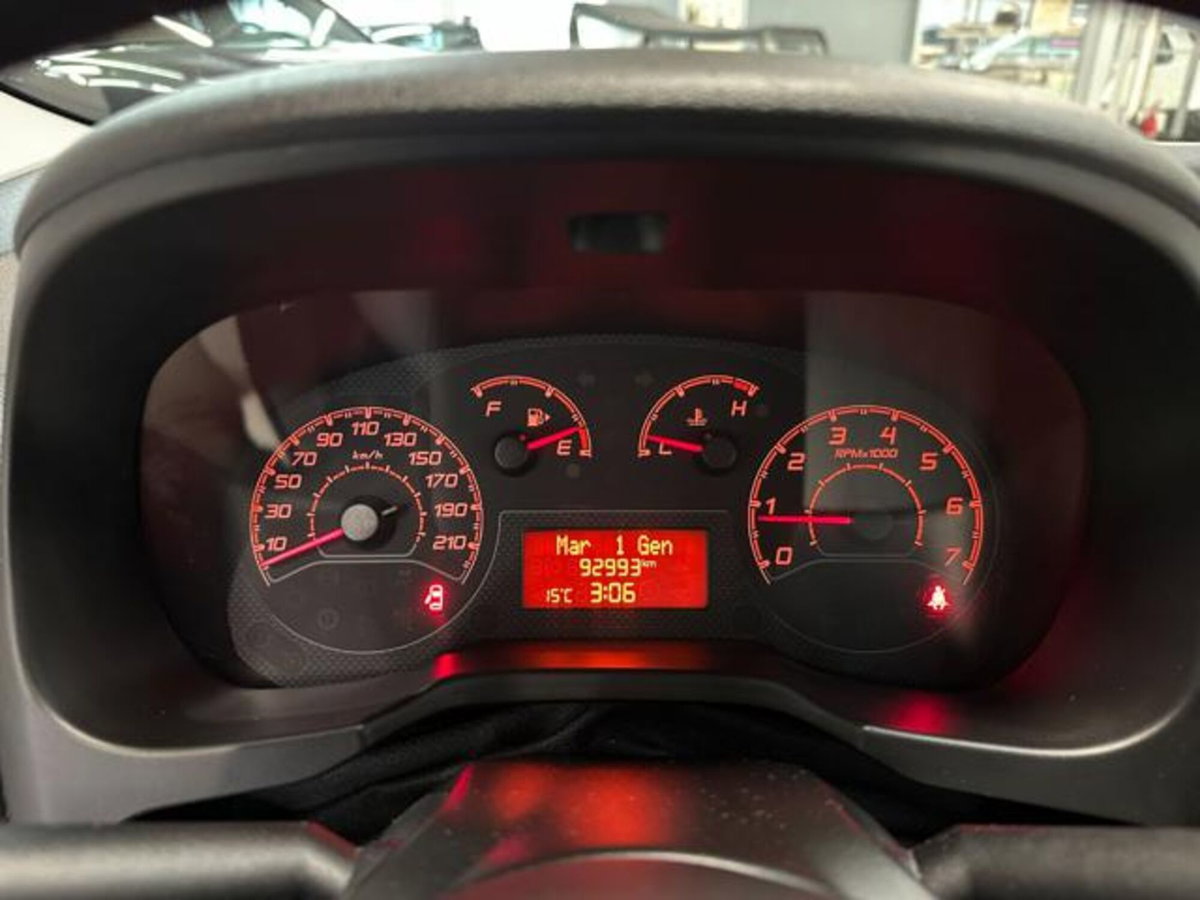 Fiat Fiorino 1.3 MJT 95CV Combinato SX M1 (7)