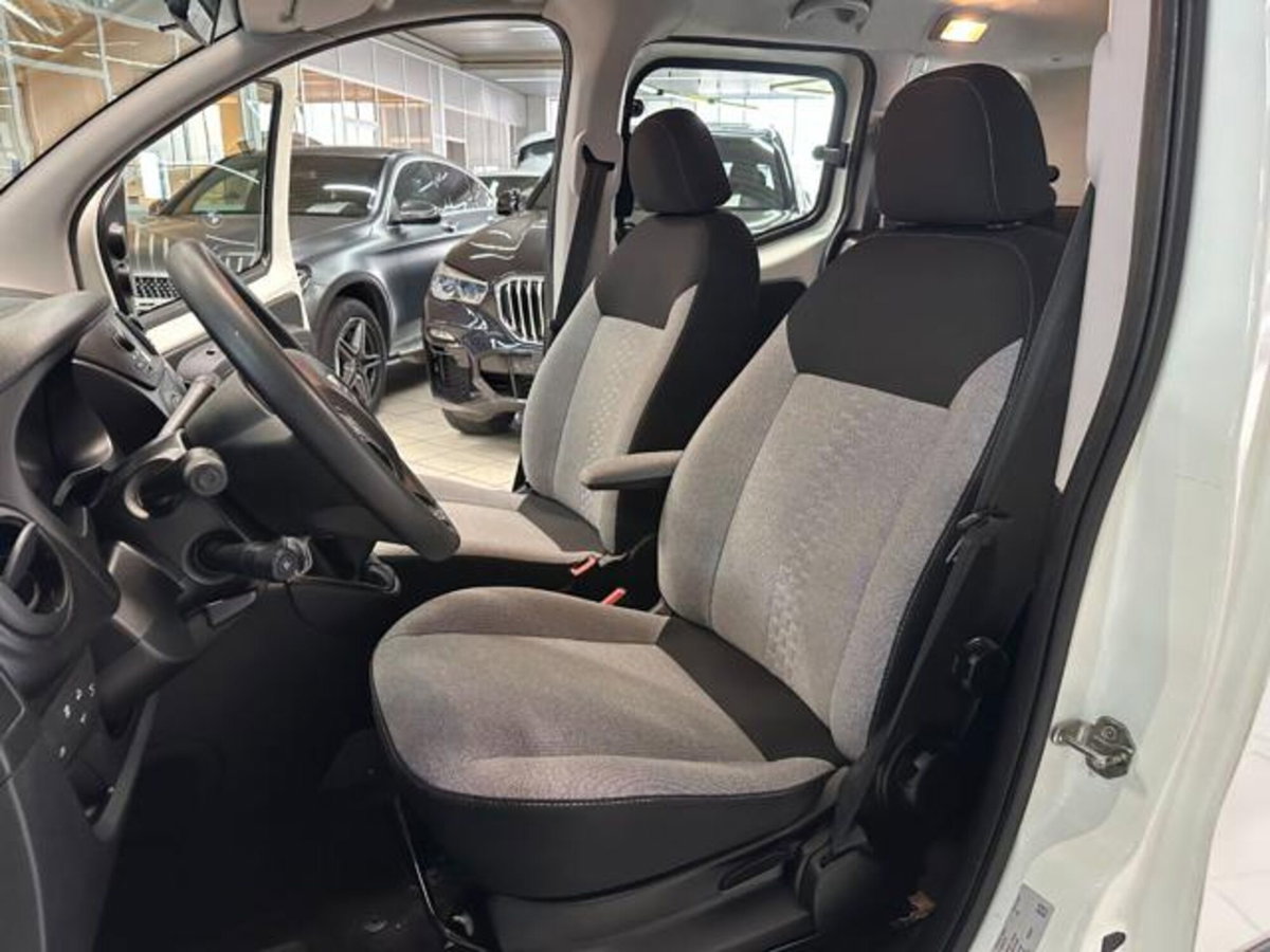 Fiat Fiorino 1.3 MJT 95CV Combinato SX M1 (9)