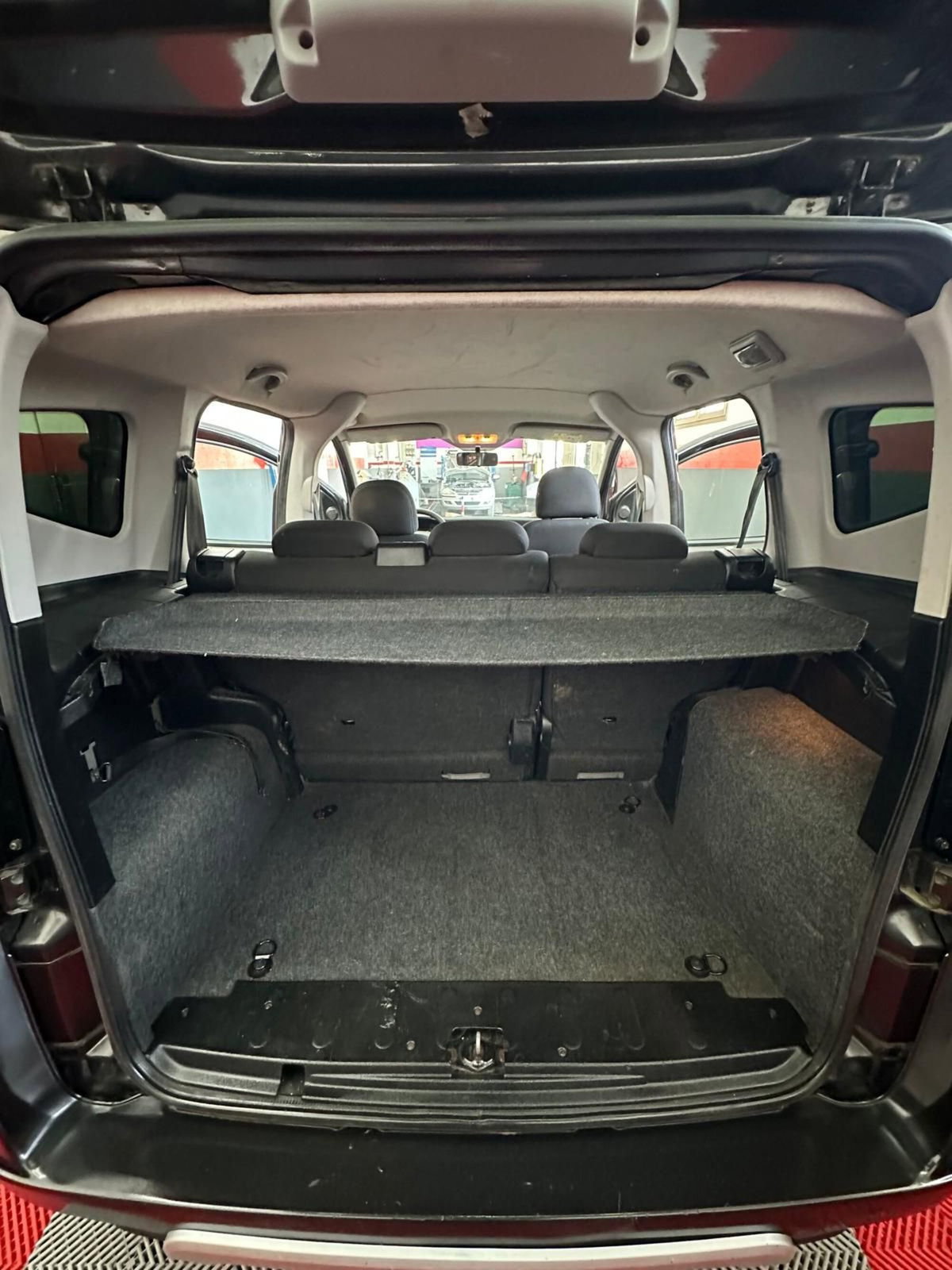Fiat Qubo 1.3 MJT 75 CV Trekking (15)