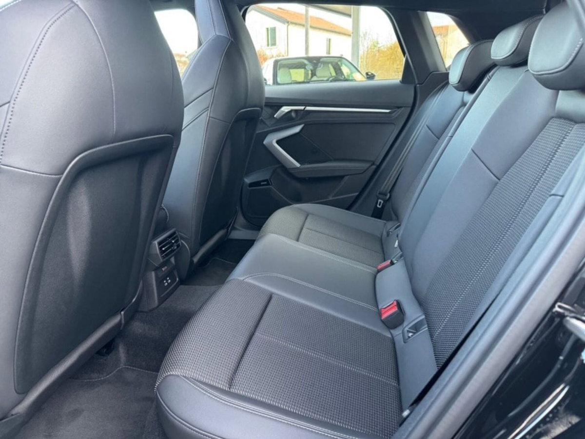 Audi A3 Sedan 35 TDI S tronic S line edition (14)