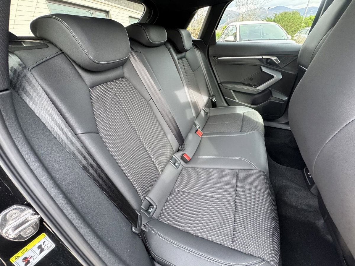 Audi A3 Sportback 35 TDI S line edition (12)