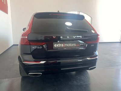 Volvo XC60 B4 Geartronic Momentum Pro (7)