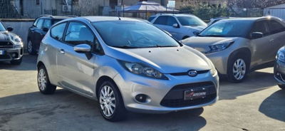 Ford Fiesta 1.4 TDCi 68CV 3 porte Titanium usata