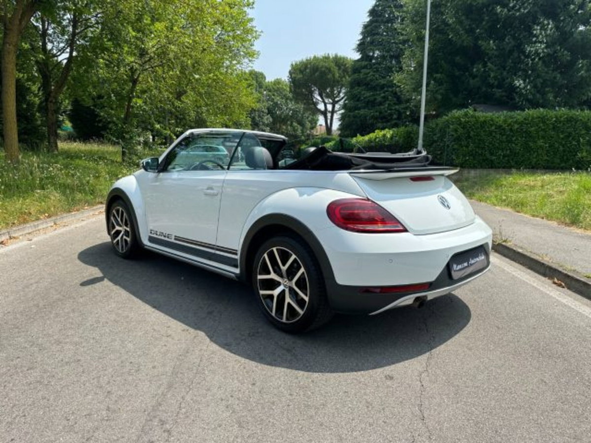 Volkswagen Maggiolino Cabrio 1.2 TSI Design (16)