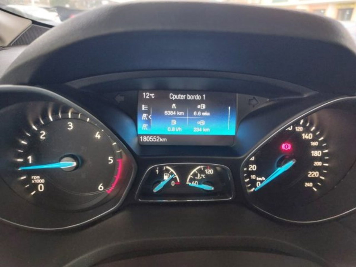 Ford C-Max 1.5 TDCi 120CV Start&Stop Business N1 (10)