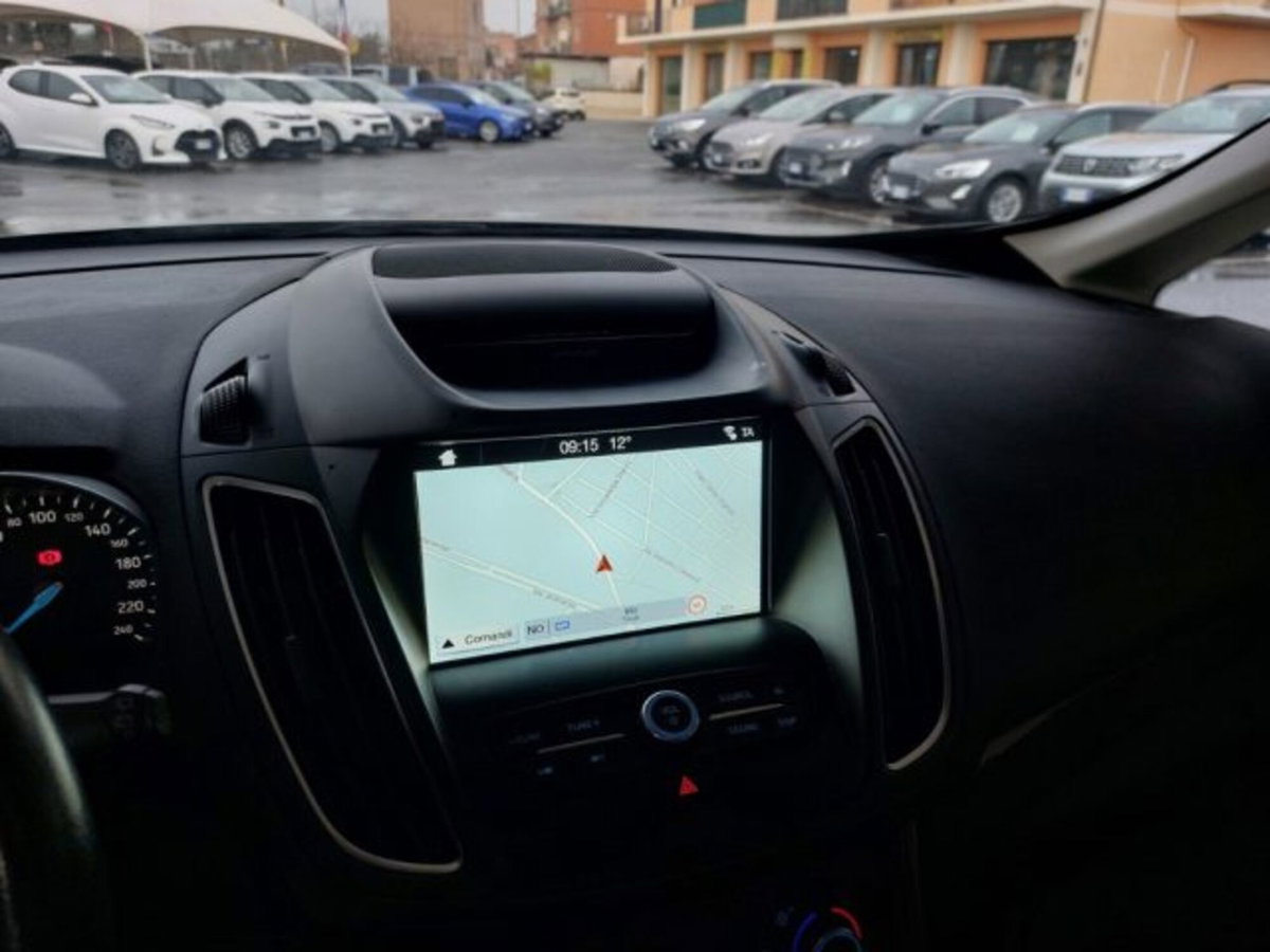 Ford C-Max 1.5 TDCi 120CV Start&Stop Business N1 (17)