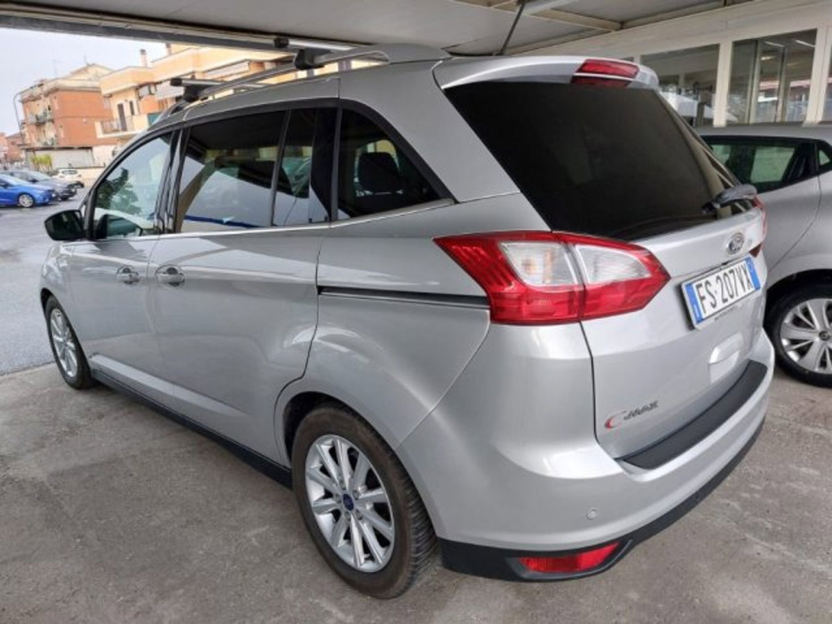 Ford C-Max 1.5 TDCi 120CV Start&Stop Business N1 (4)